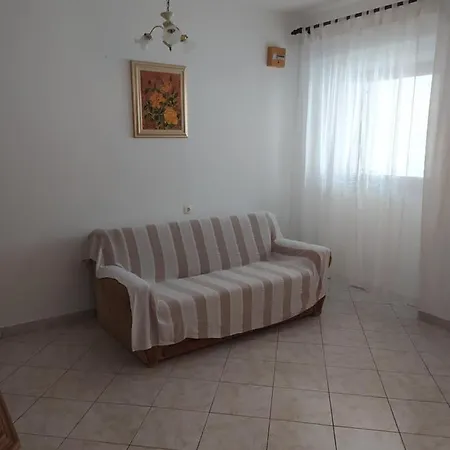 Apartments Katica Metajna Exterior photo