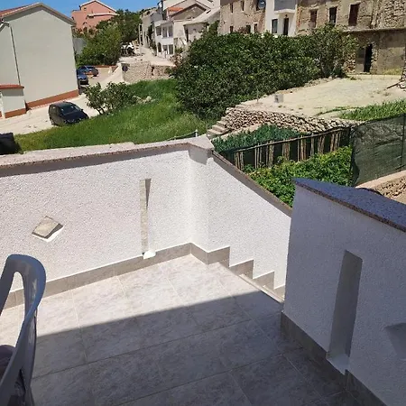 Apartments Katica Metajna Exterior photo